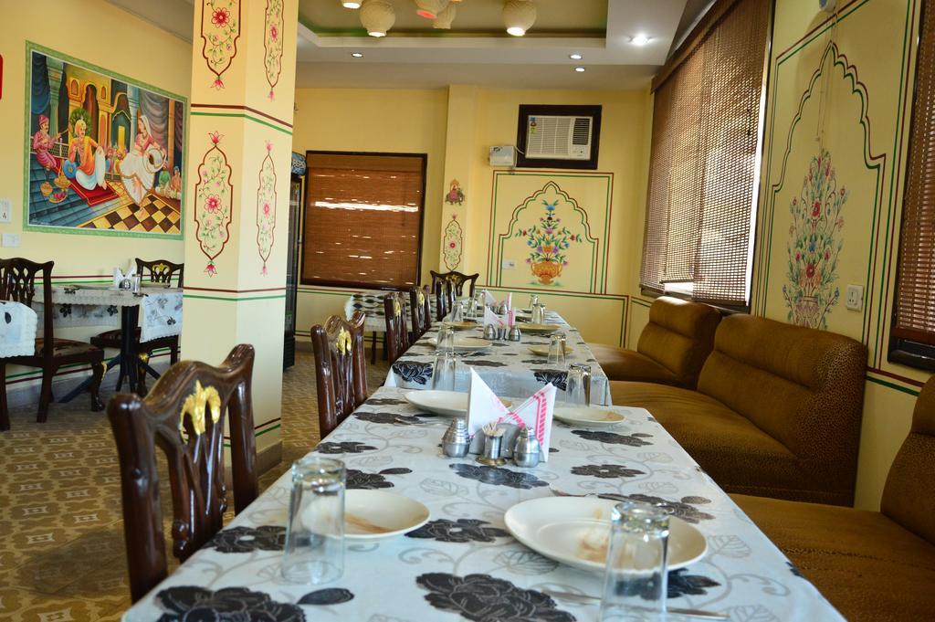 Hotel Amer View Jaipur Ngoại thất bức ảnh